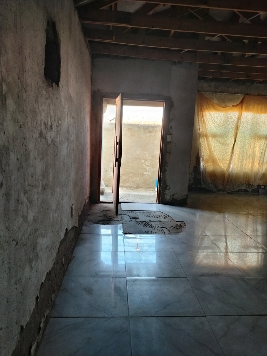 3 Bedroom Property for Sale in Lakeside Gauteng