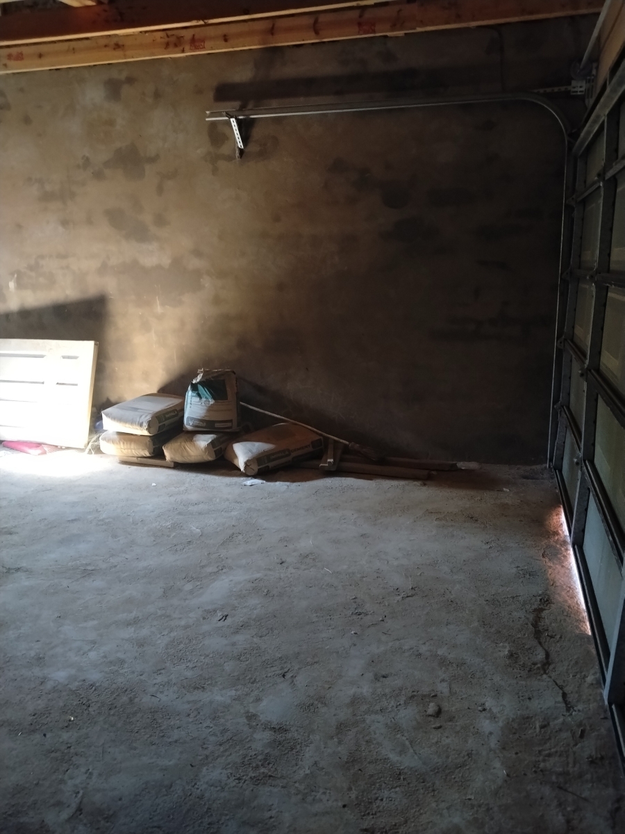 3 Bedroom Property for Sale in Lakeside Gauteng