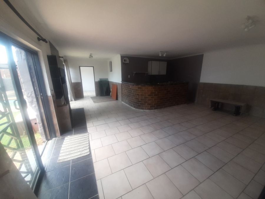 4 Bedroom Property for Sale in The Hill Gauteng