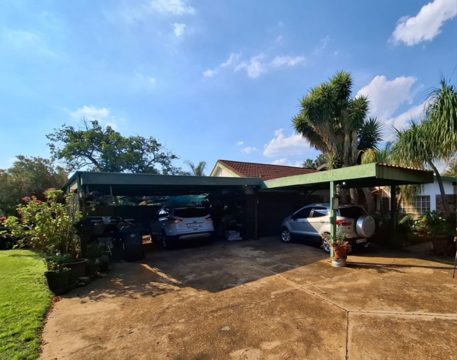 3 Bedroom Property for Sale in Rayton Gauteng