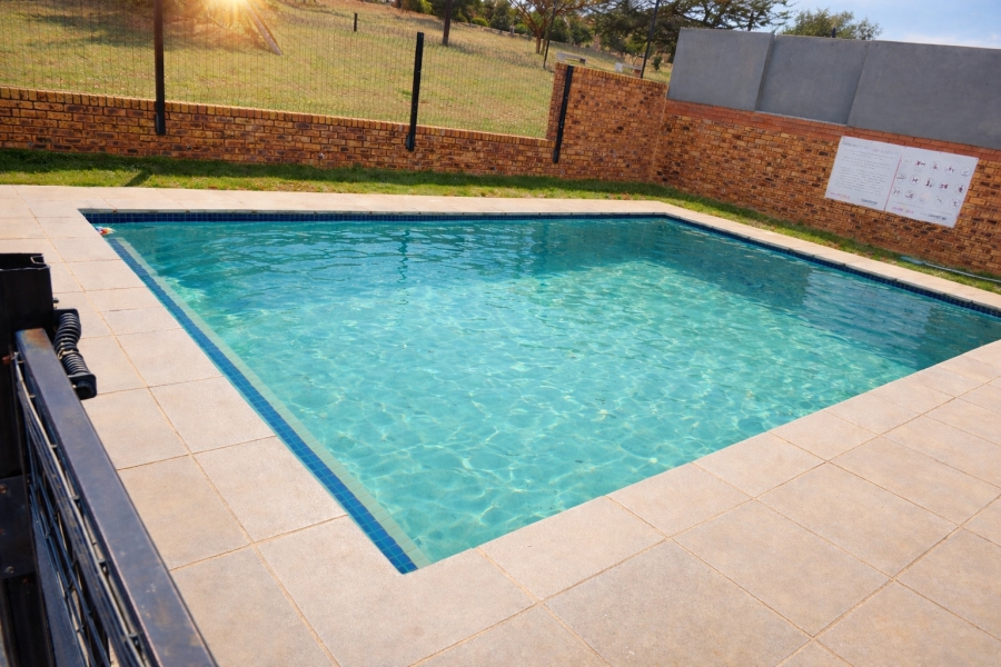 3 Bedroom Property for Sale in Rooihuiskraal North Gauteng