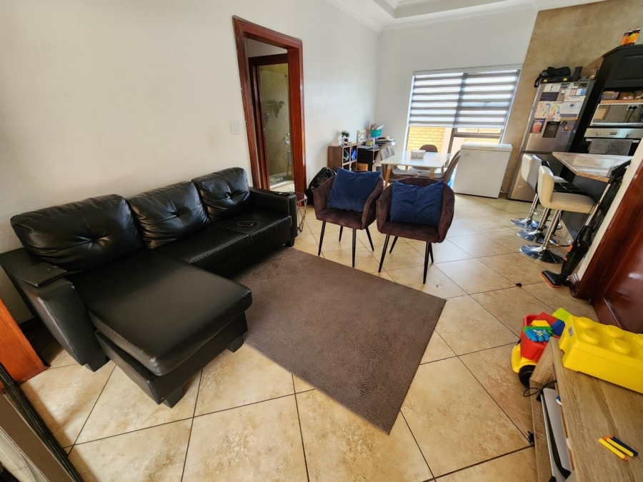 2 Bedroom Property for Sale in Ravenswood Gauteng