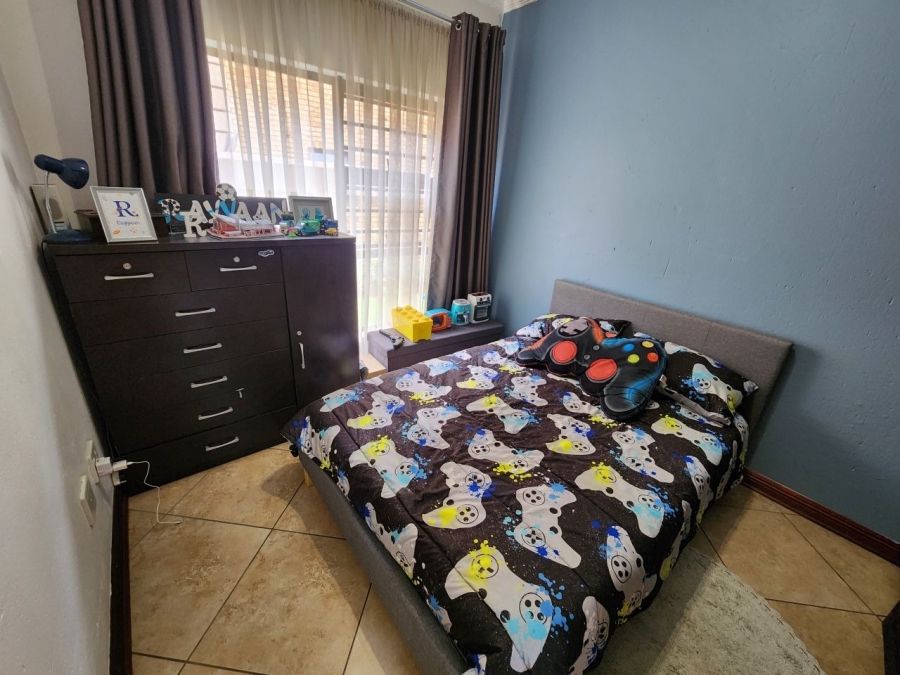 2 Bedroom Property for Sale in Ravenswood Gauteng