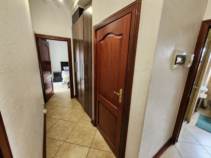 2 Bedroom Property for Sale in Ravenswood Gauteng