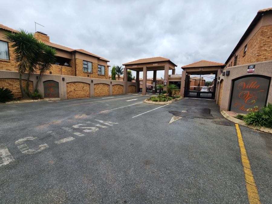 2 Bedroom Property for Sale in Ravenswood Gauteng