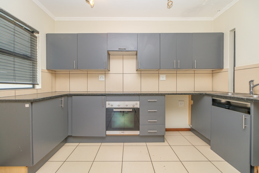 2 Bedroom Property for Sale in Jackal Creek Golf Estate Gauteng