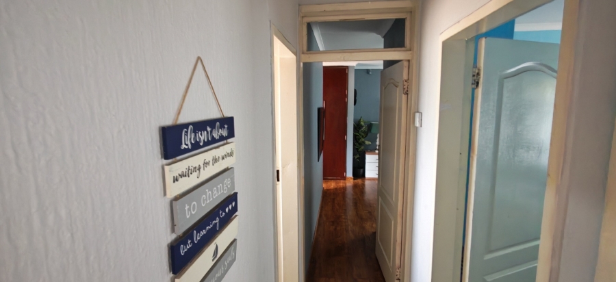 4 Bedroom Property for Sale in Brackenhurst Gauteng