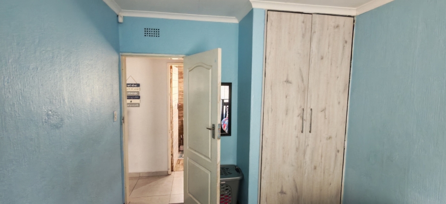 4 Bedroom Property for Sale in Brackenhurst Gauteng