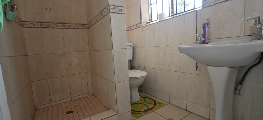 4 Bedroom Property for Sale in Brackenhurst Gauteng