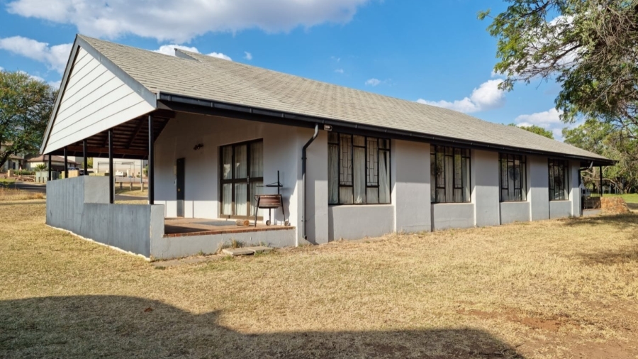To Let 2 Bedroom Property for Rent in Sable Hills Gauteng