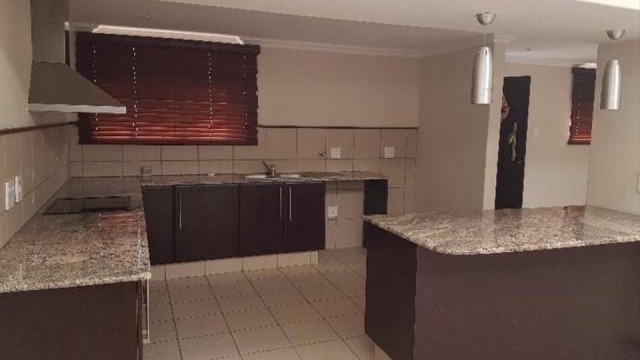 To Let 2 Bedroom Property for Rent in Sable Hills Gauteng