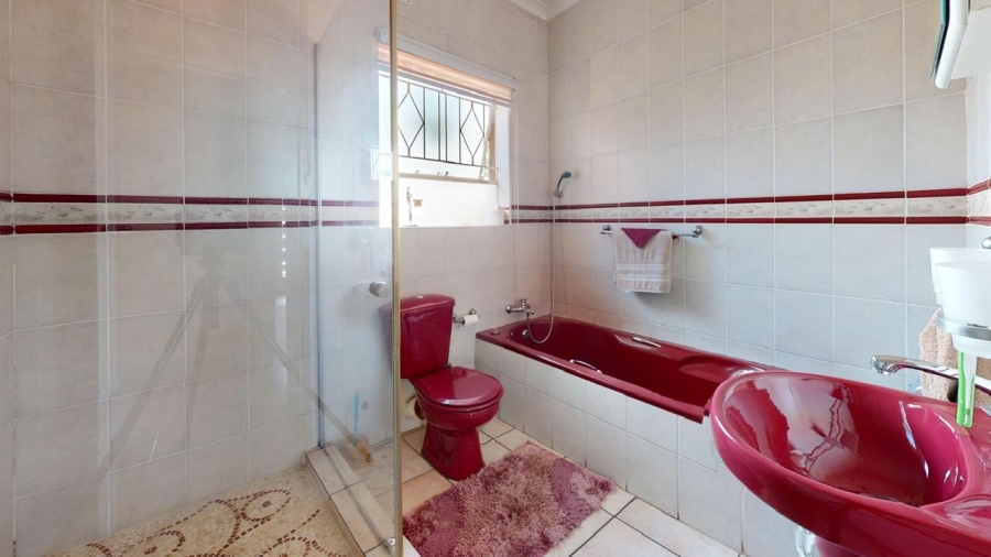 4 Bedroom Property for Sale in Parkrand Gauteng