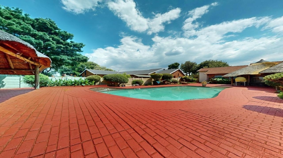 4 Bedroom Property for Sale in Parkrand Gauteng