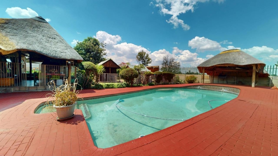 4 Bedroom Property for Sale in Parkrand Gauteng
