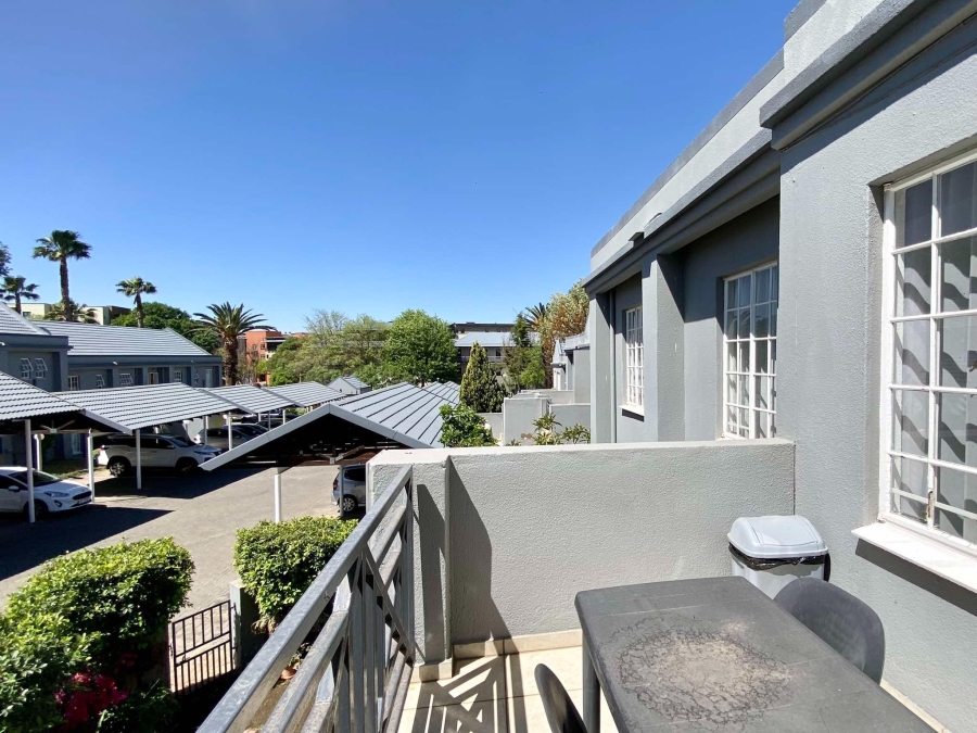 To Let 2 Bedroom Property for Rent in Melrose North Gauteng