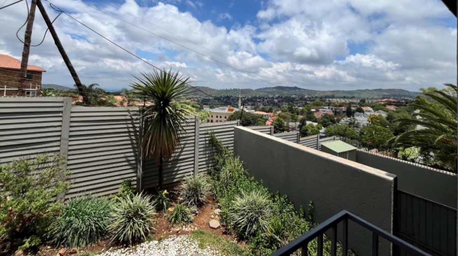 3 Bedroom Property for Sale in Ridgeway Gauteng