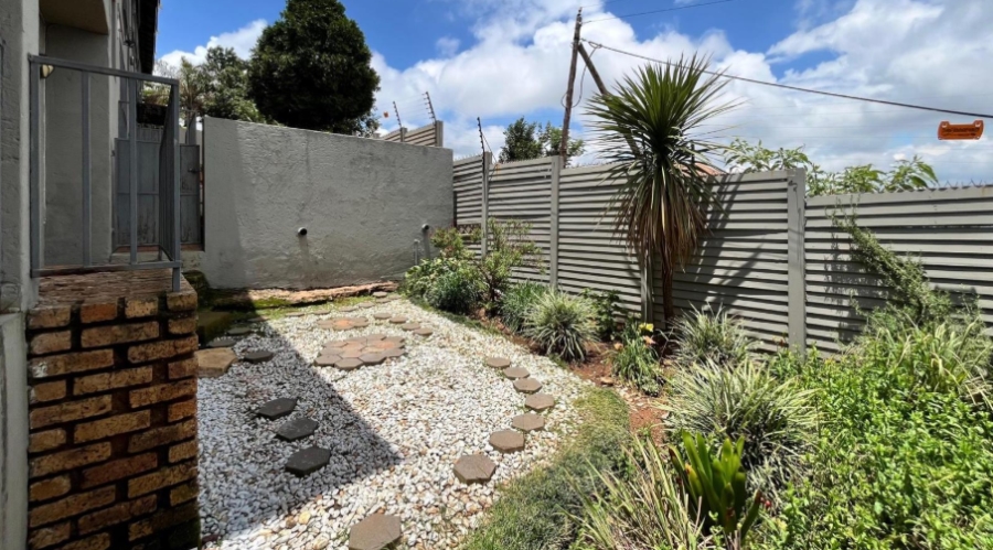 3 Bedroom Property for Sale in Ridgeway Gauteng