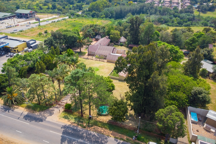 4 Bedroom Property for Sale in Diswilmar A H Gauteng