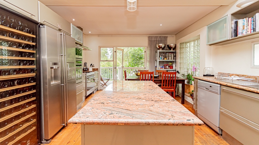 4 Bedroom Property for Sale in Bezuidenhout Valley Gauteng