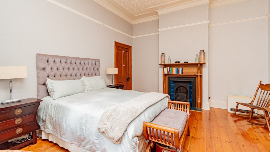 4 Bedroom Property for Sale in Bezuidenhout Valley Gauteng