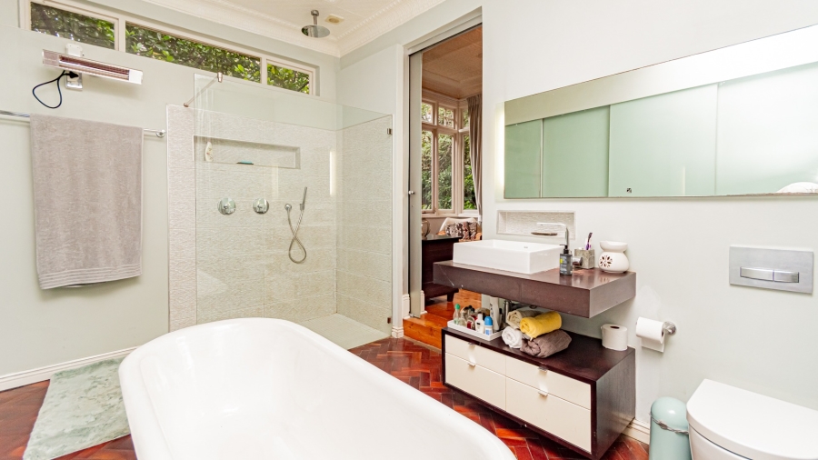 4 Bedroom Property for Sale in Bezuidenhout Valley Gauteng