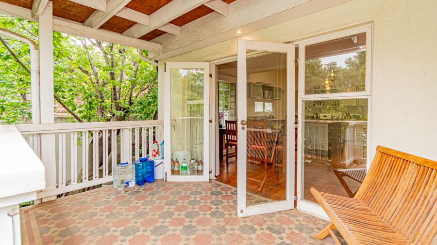 4 Bedroom Property for Sale in Bezuidenhout Valley Gauteng