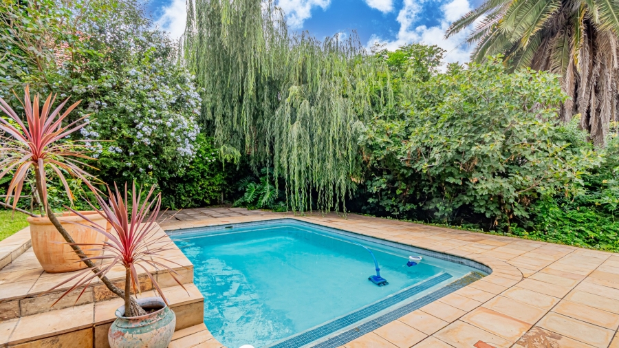 4 Bedroom Property for Sale in Bezuidenhout Valley Gauteng