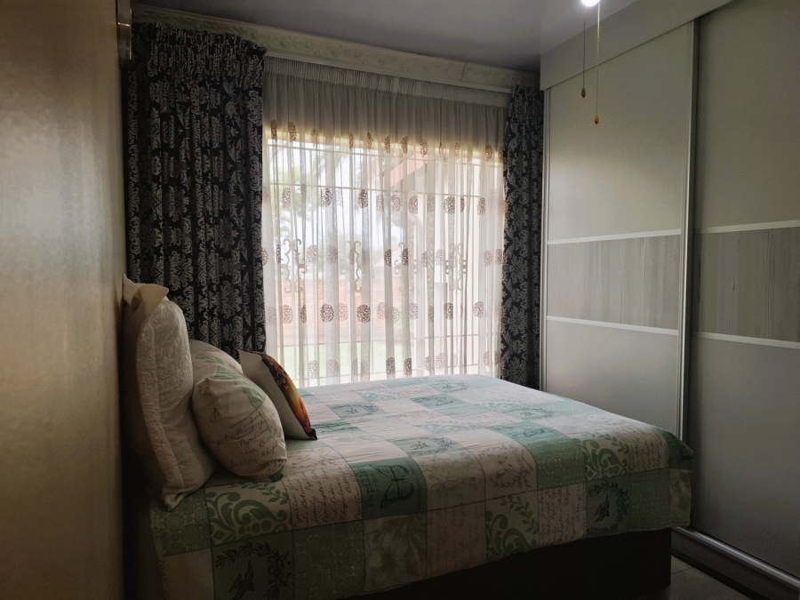 3 Bedroom Property for Sale in Mackenzie Park Gauteng