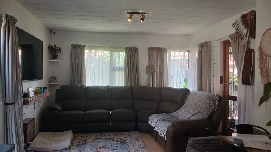 2 Bedroom Property for Sale in Glenvista Gauteng