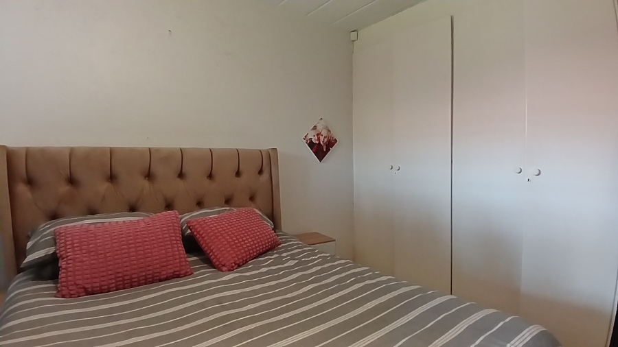 2 Bedroom Property for Sale in Glenvista Gauteng