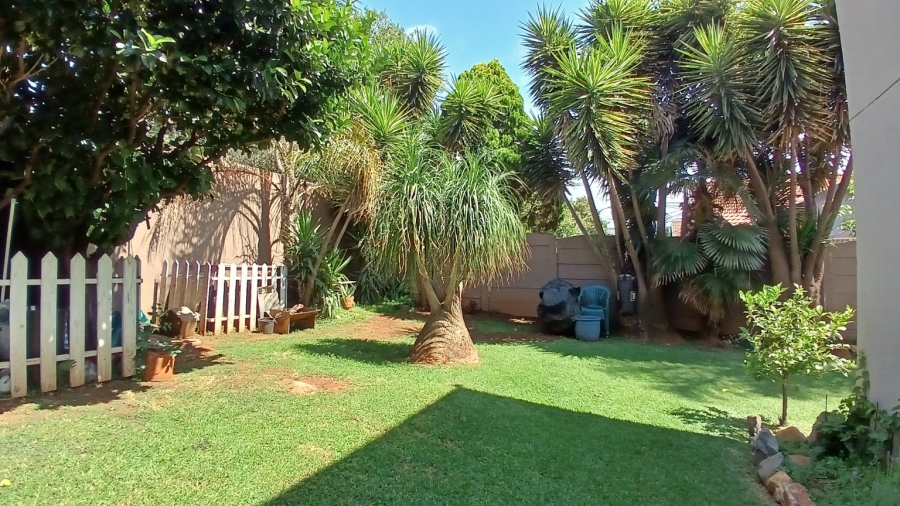 2 Bedroom Property for Sale in Glenvista Gauteng