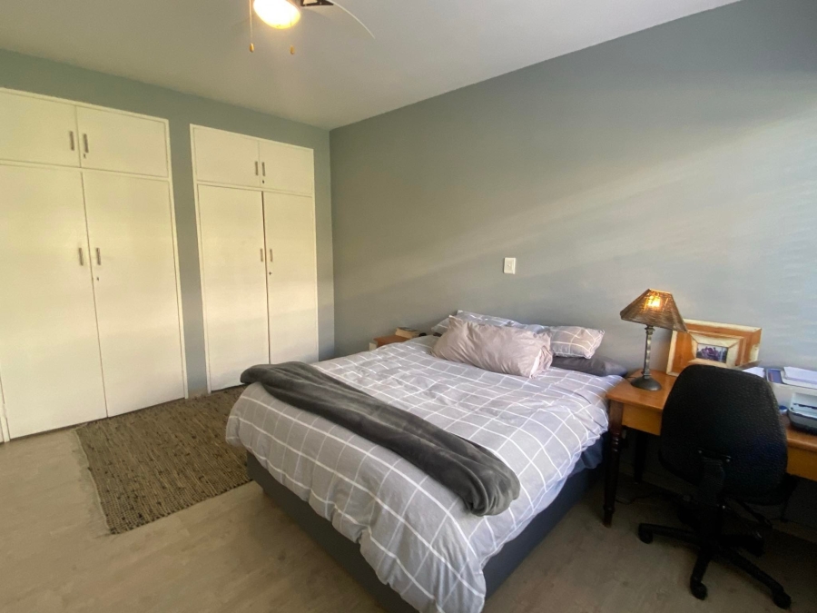 To Let 1 Bedroom Property for Rent in Birdhaven Gauteng