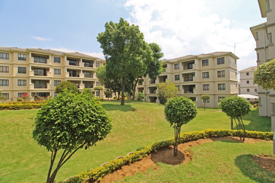 2 Bedroom Property for Sale in Noordwyk Gauteng