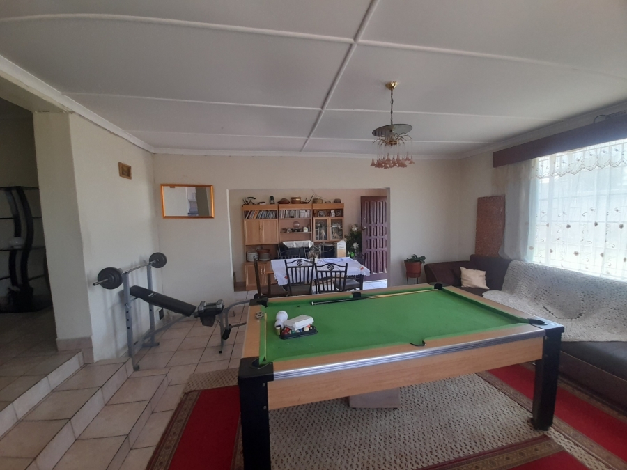 3 Bedroom Property for Sale in South Hills Gauteng