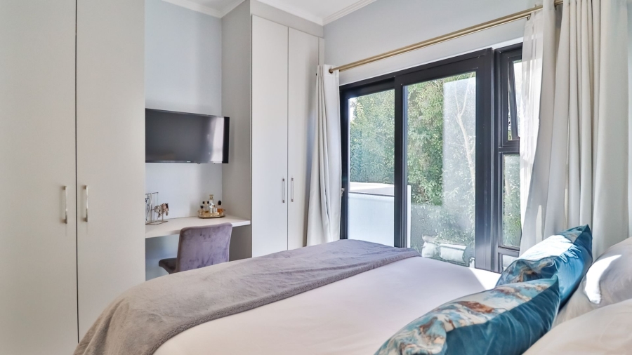 2 Bedroom Property for Sale in Rosebank Gauteng