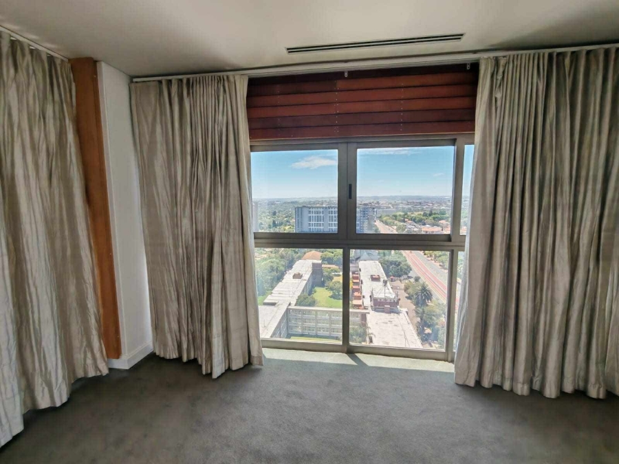 To Let 3 Bedroom Property for Rent in Sandown Gauteng