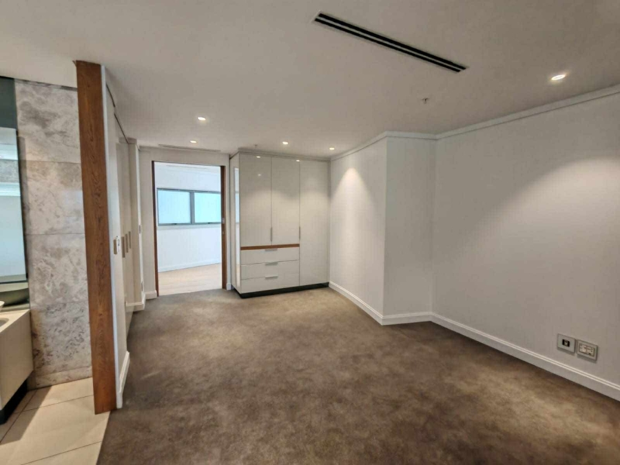 To Let 3 Bedroom Property for Rent in Sandown Gauteng