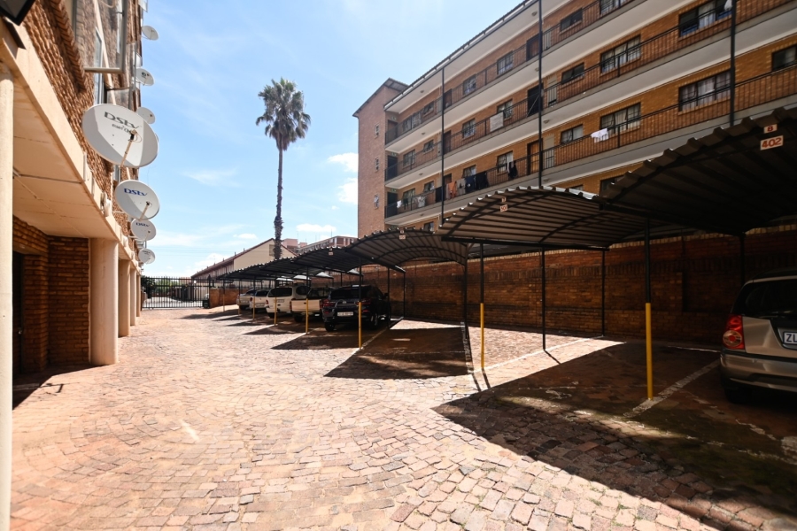 2 Bedroom Property for Sale in Wonderboom South Gauteng