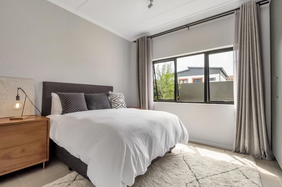 2 Bedroom Property for Sale in Bryanston Gauteng