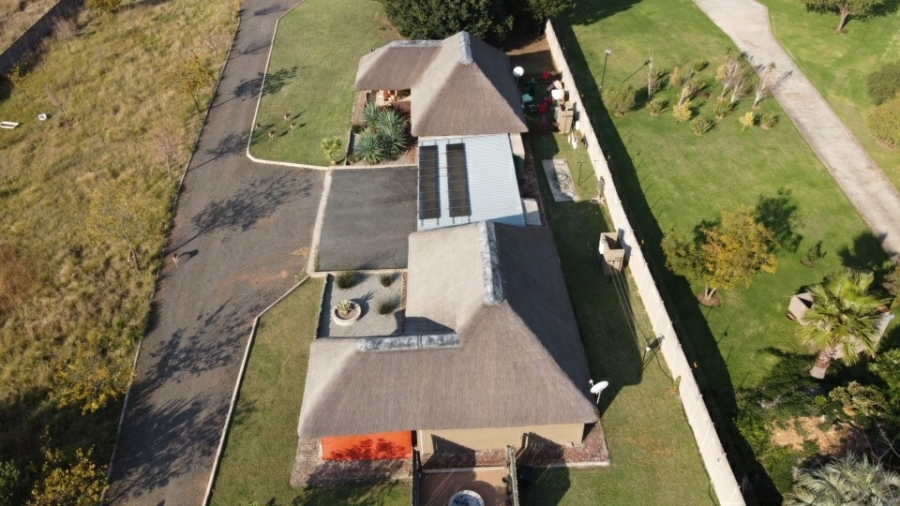 To Let 2 Bedroom Property for Rent in Jatniel Gauteng