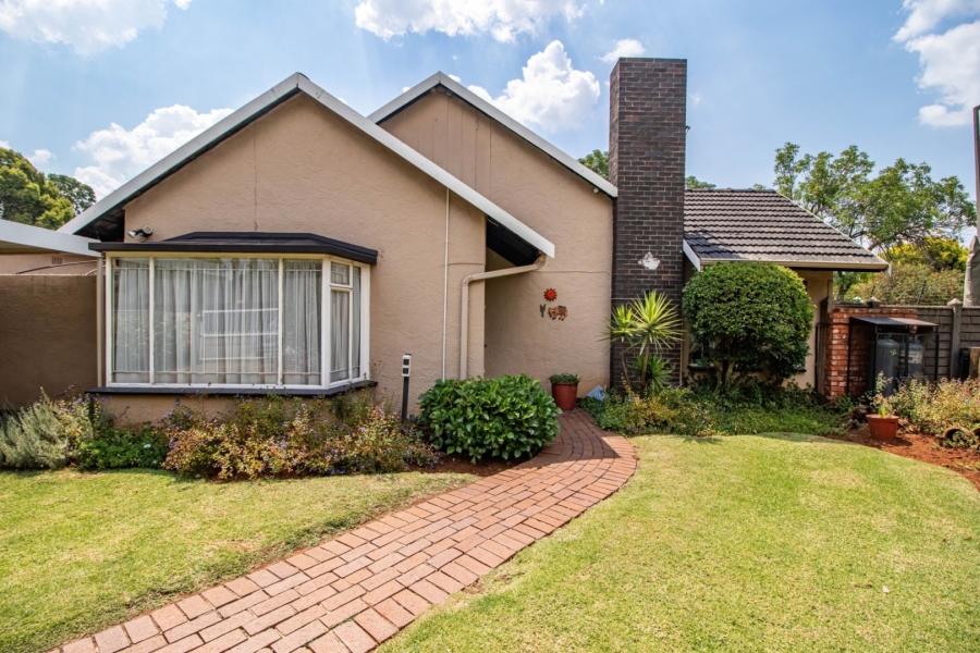 3 Bedroom Property for Sale in The Stewards Gauteng