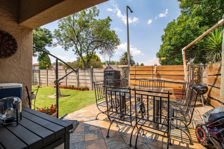 3 Bedroom Property for Sale in The Stewards Gauteng