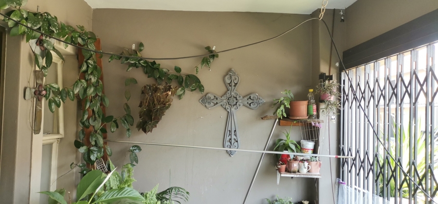 2 Bedroom Property for Sale in Brenthurst Gauteng