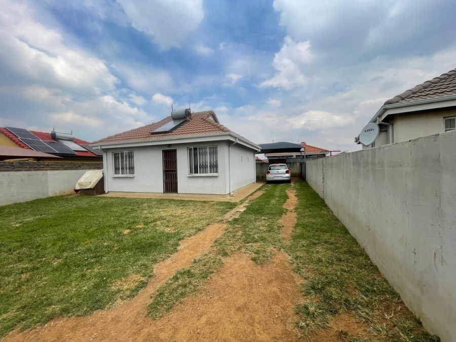 2 Bedroom Property for Sale in Crystal Park Gauteng