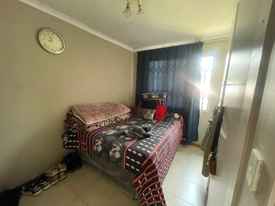 2 Bedroom Property for Sale in Crystal Park Gauteng