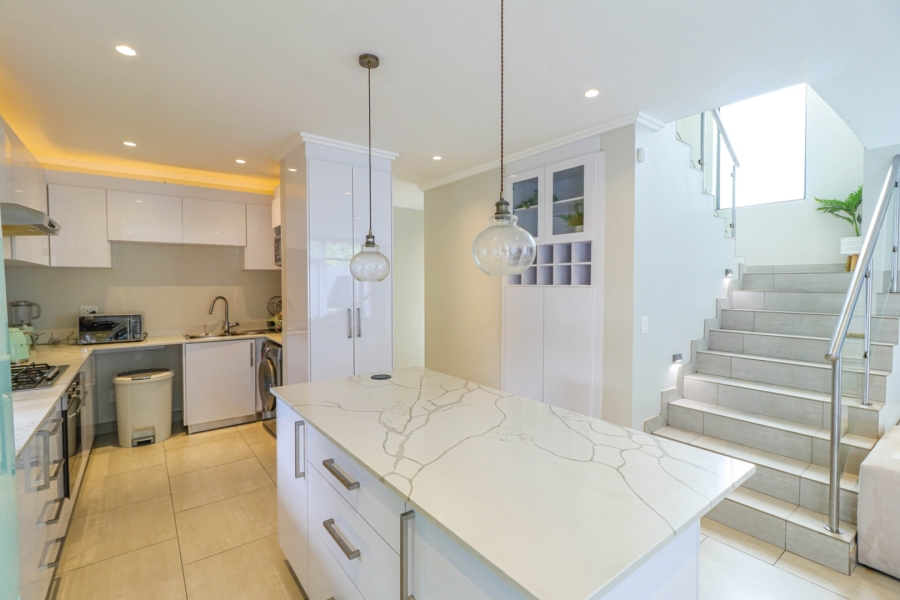 3 Bedroom Property for Sale in Morningside Gauteng