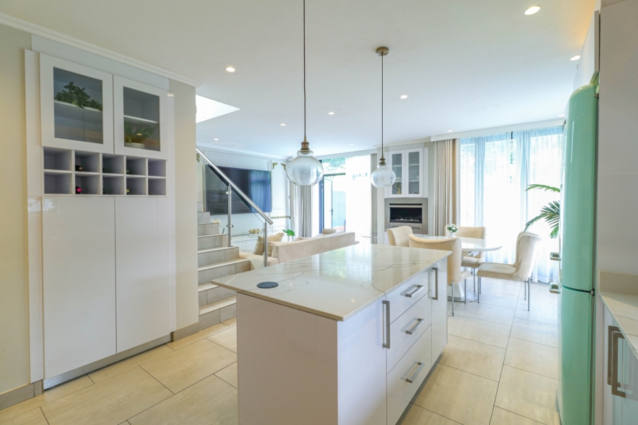 3 Bedroom Property for Sale in Morningside Gauteng