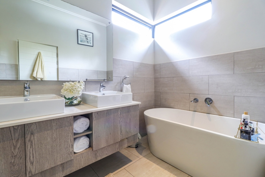 3 Bedroom Property for Sale in Morningside Gauteng