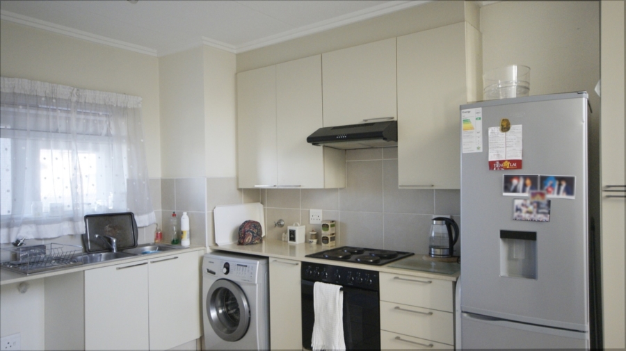 2 Bedroom Property for Sale in Bryanston Gauteng