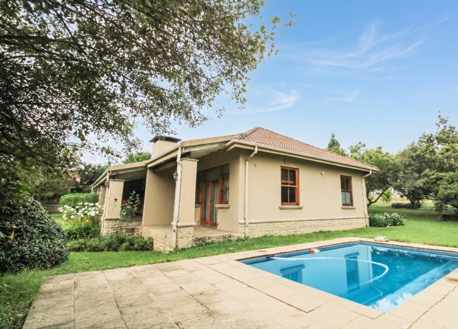 To Let 2 Bedroom Property for Rent in Lanseria Gauteng